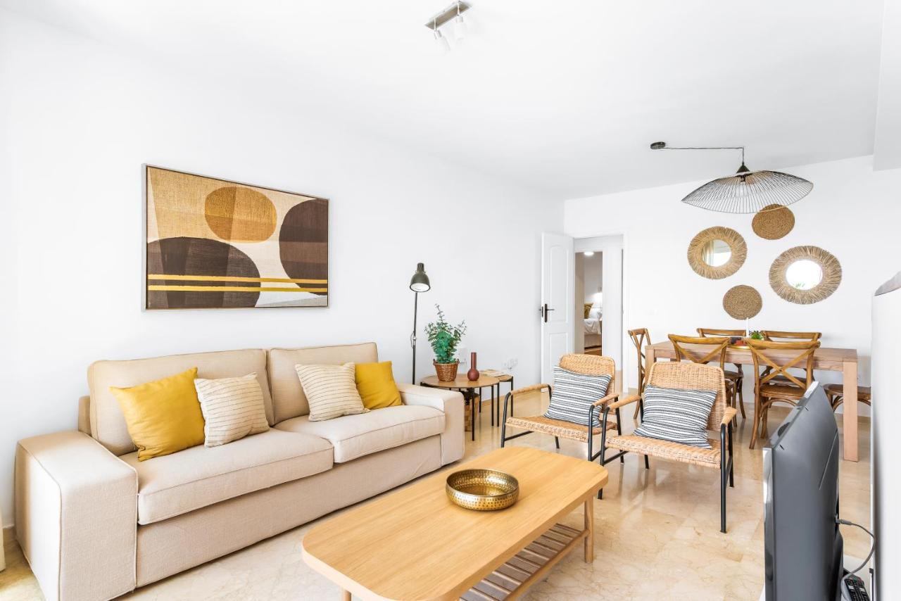 Beach Apartment With Terrace And Private Parking Radazul Buitenkant foto
