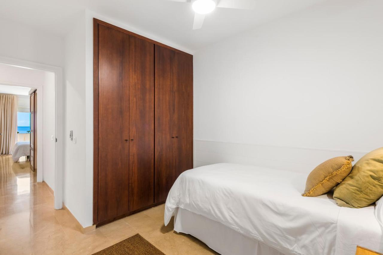 Beach Apartment With Terrace And Private Parking Radazul Buitenkant foto